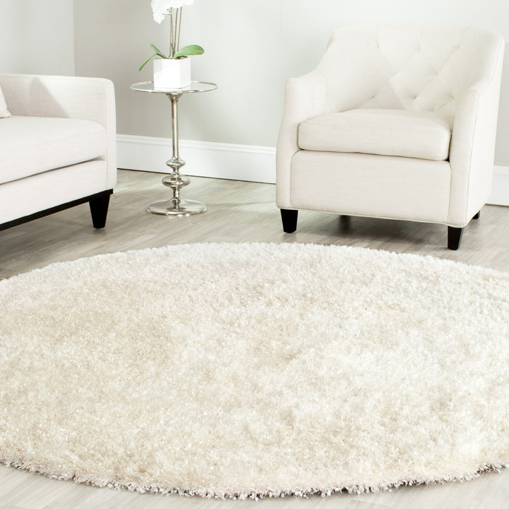 SAFAVIEH Malibu Shag MLS431W Handmade White Rug Image 2