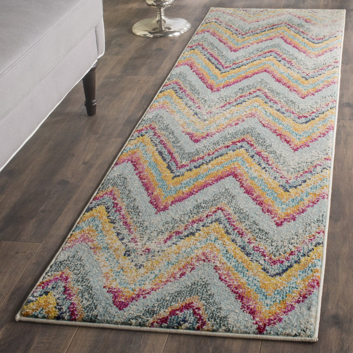 SAFAVIEH Monaco Collection MNC220F Multi Rug Image 2