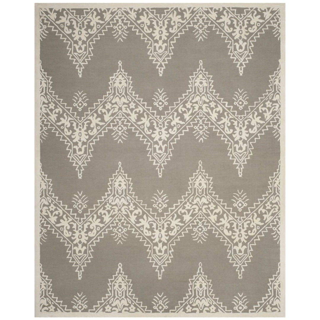 SAFAVIEH Manchester MNH523A Grey / Ivory Rug Image 1