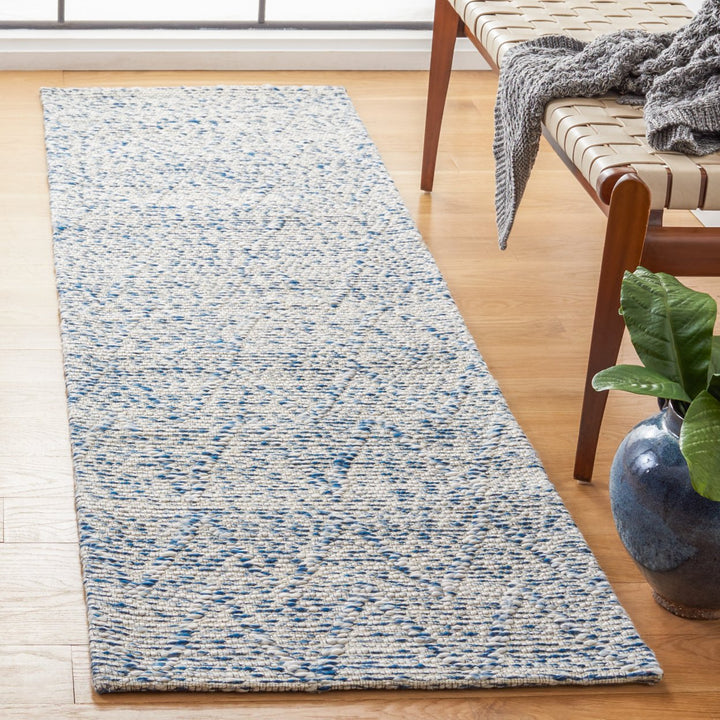 SAFAVIEH Marbella MRB302M Handwoven Blue / Ivory Rug Image 3