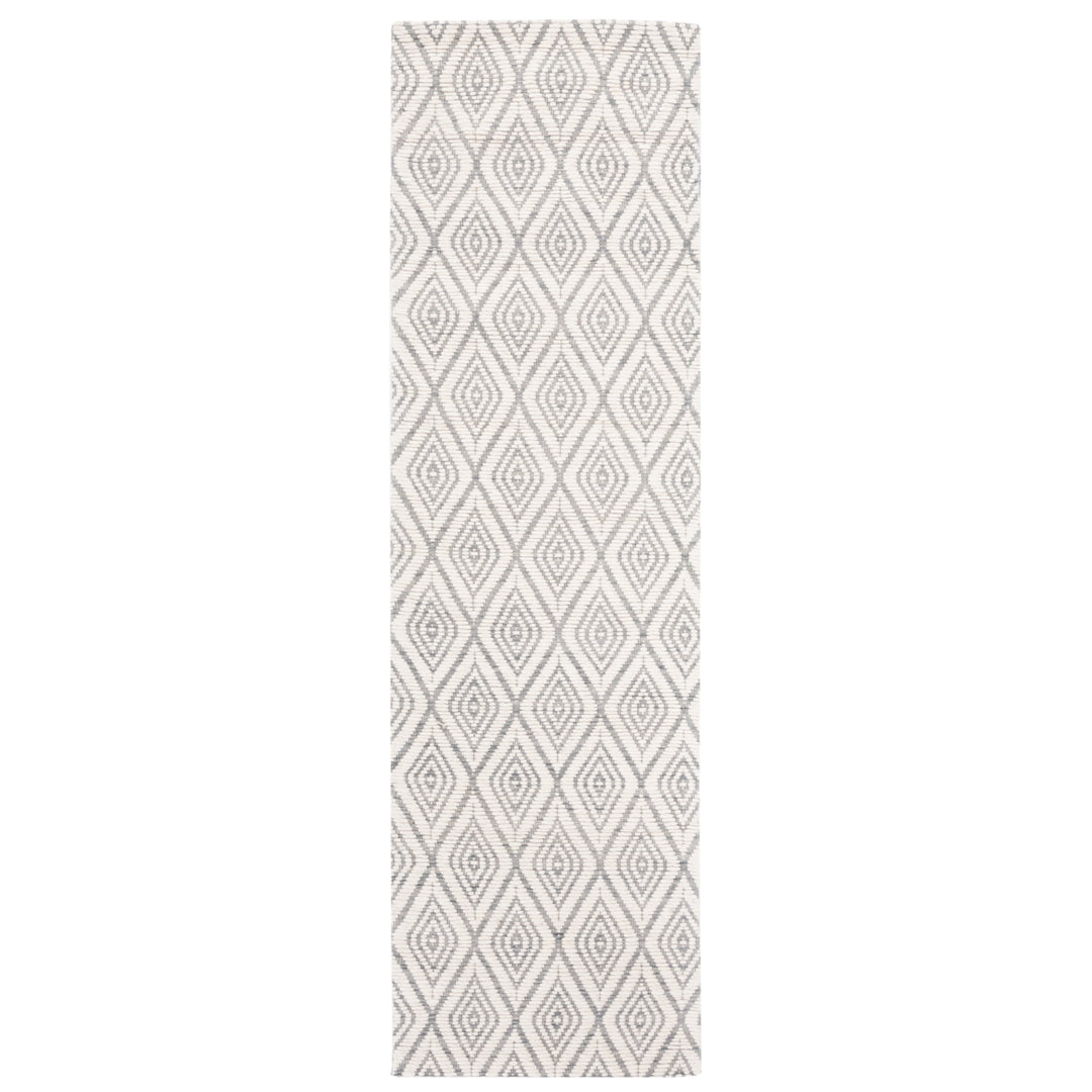 SAFAVIEH Marbella MRB308F Handwoven Grey / Ivory Rug Image 5