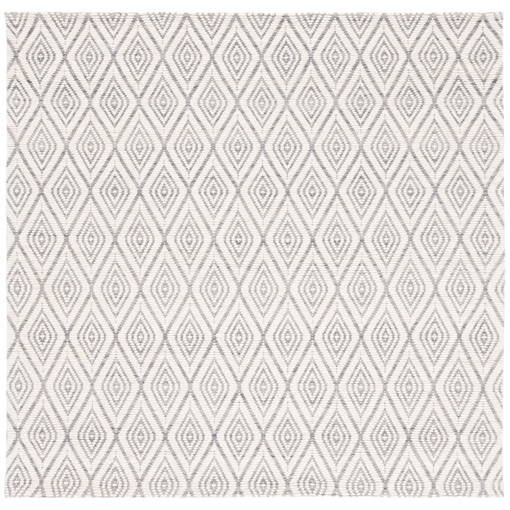 SAFAVIEH Marbella MRB308F Handwoven Grey / Ivory Rug Image 6