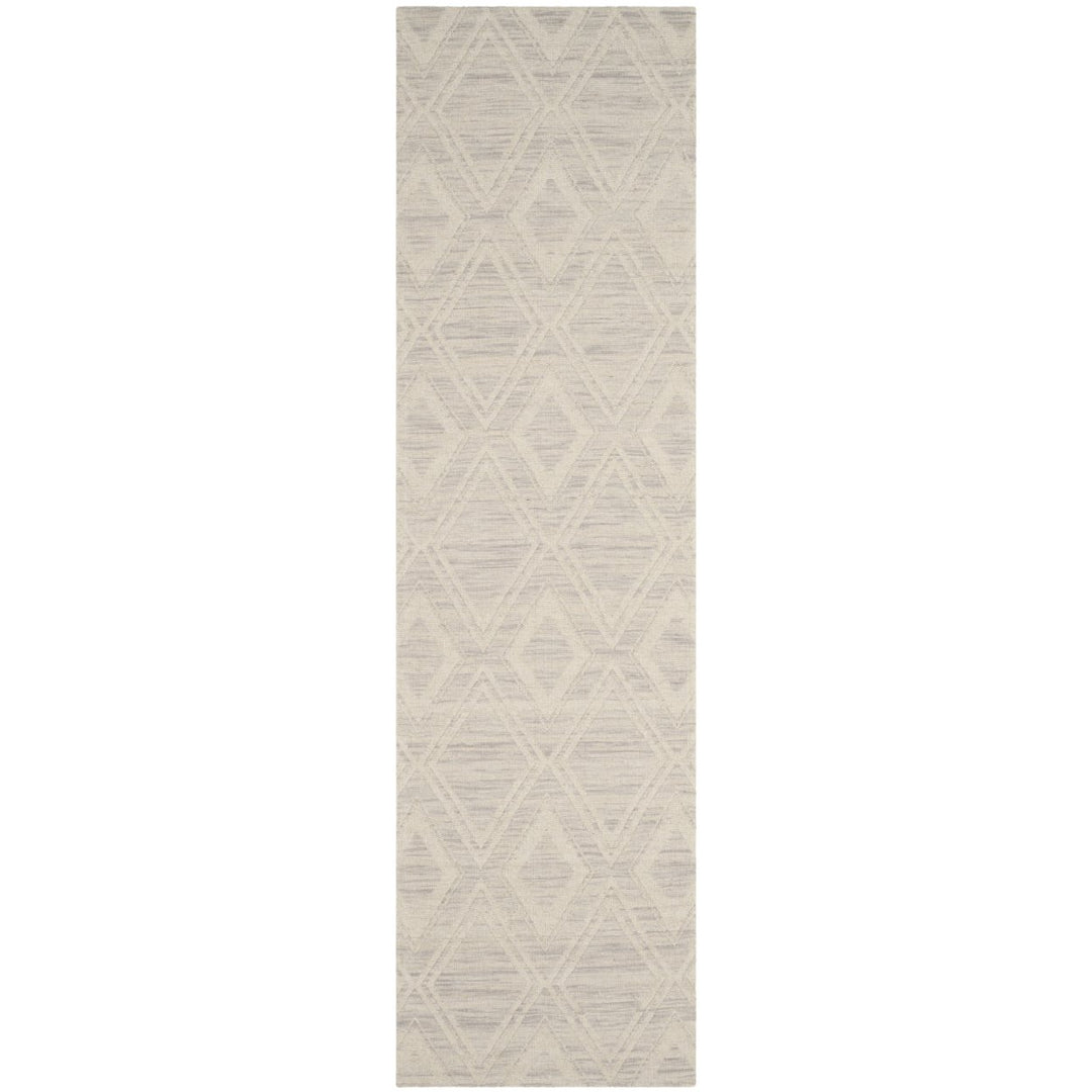 SAFAVIEH Marbella MRB312A Handmade Silver / Ivory Rug Image 5