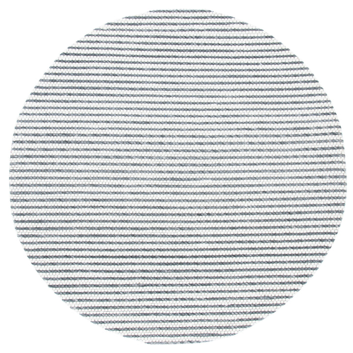 SAFAVIEH Marbella MRB392H Handwoven Charcoal / Ivory Rug Image 4