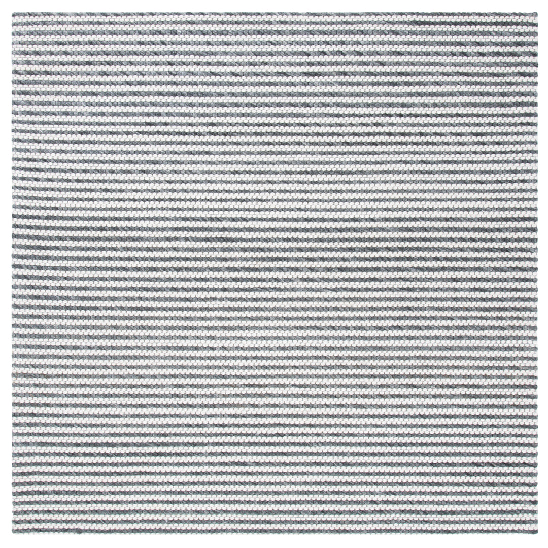 SAFAVIEH Marbella MRB392H Handwoven Charcoal / Ivory Rug Image 6