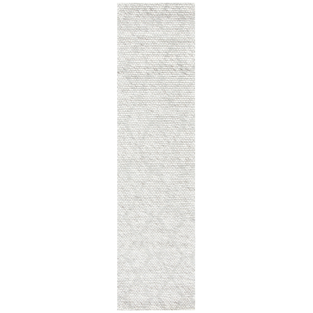 SAFAVIEH Marbella Collection MRB551B Beige Rug Image 5