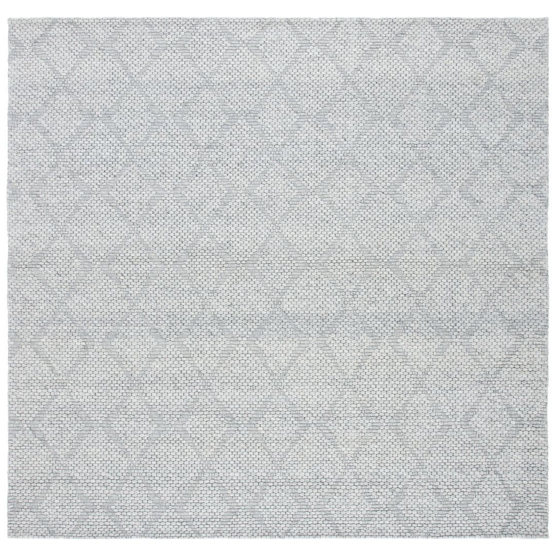 SAFAVIEH Marbella Collection MRB551G Silver / Grey Rug Image 6