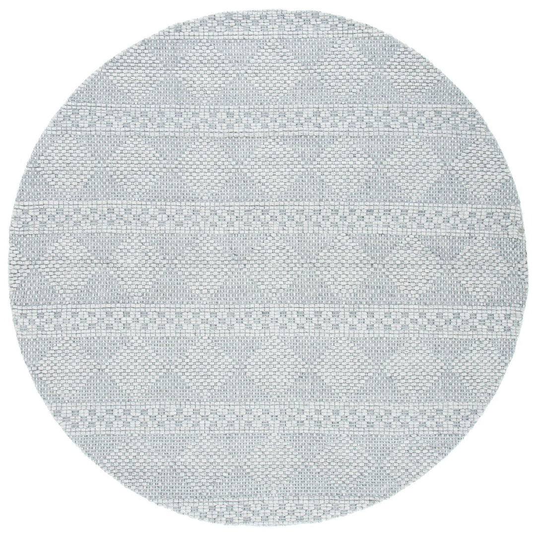 SAFAVIEH Marbella Collection MRB552G Silver / Grey Rug Image 1