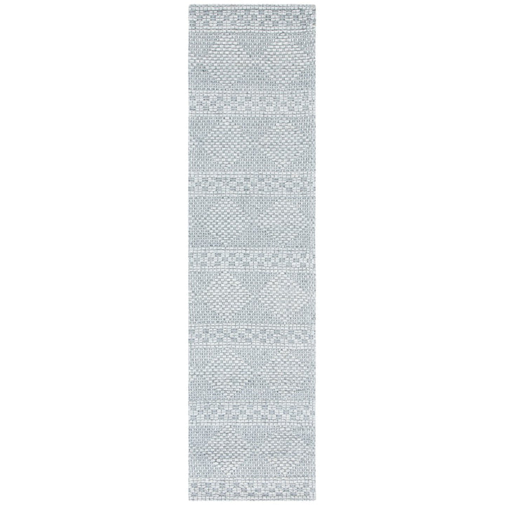 SAFAVIEH Marbella Collection MRB552G Silver / Grey Rug Image 5