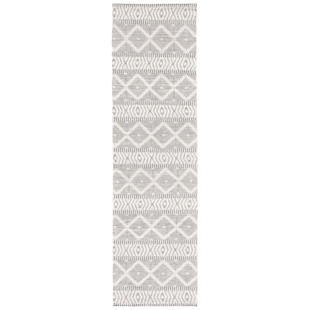 SAFAVIEH Marbella MRB751A Handwoven Ivory / Black Rug Image 5