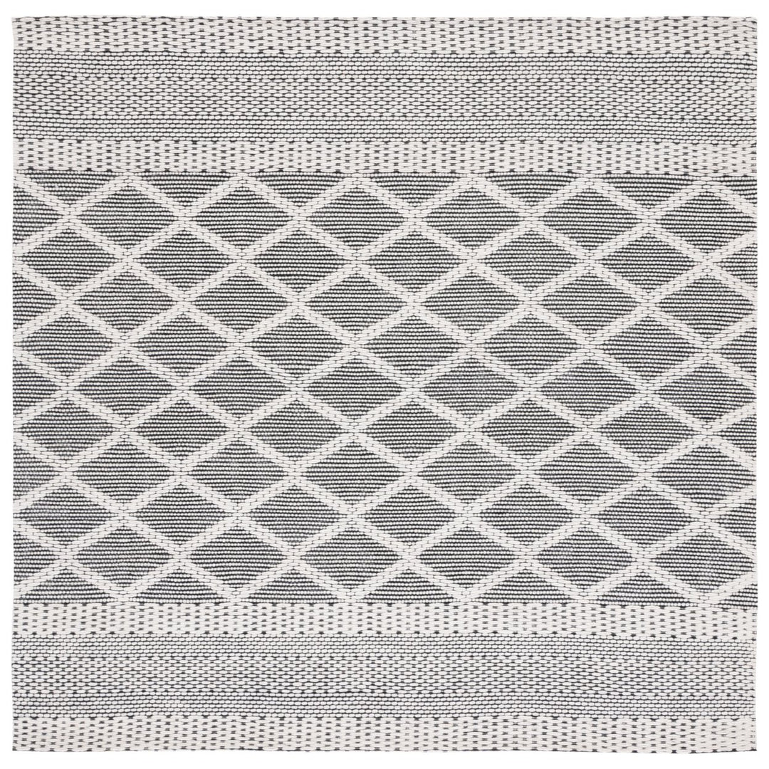 SAFAVIEH Marbella MRB952Z Handwoven Ivory / Black Rug Image 1