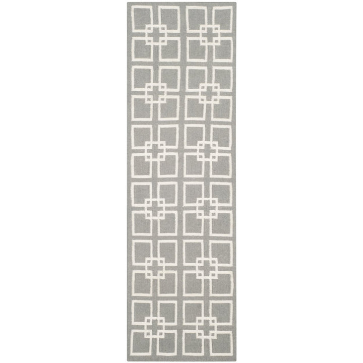 SAFAVIEH Martha Stewart MSR1151C Cement Gray Rug Image 4
