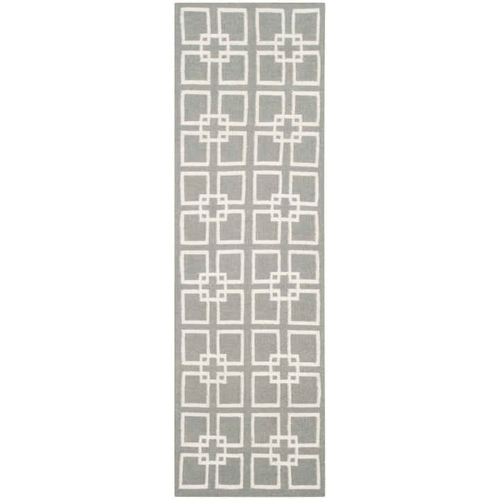 SAFAVIEH Martha Stewart MSR1151C Cement Gray Rug Image 4