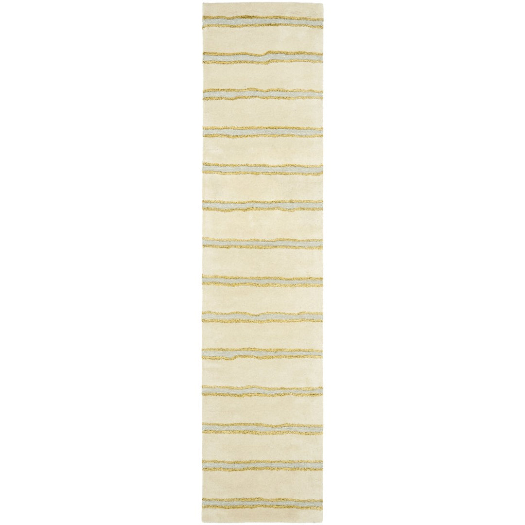 SAFAVIEH Martha Stewart MSR3617A B Wheat F Beige Rug Image 1