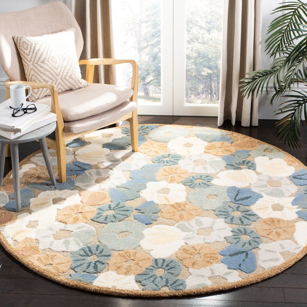 SAFAVIEH Martha Stewart MSR3625C Cornucopia Beige Rug Image 2