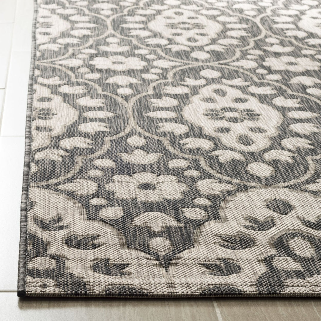 SAFAVIEH Martha Stewart MSR4115-36812 Grey / Navy Rug Image 2