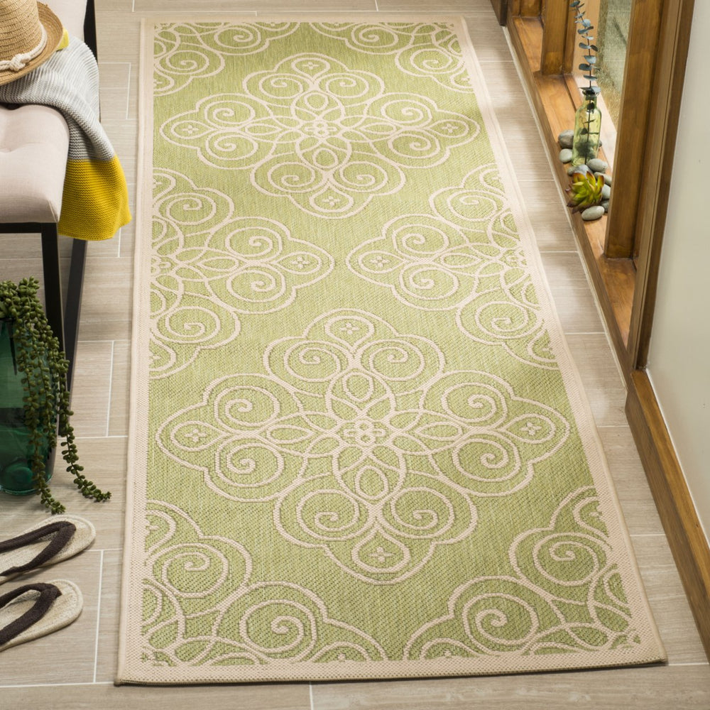 SAFAVIEH Martha Stewart MSR4244-228 Lily Pad Rug Image 2