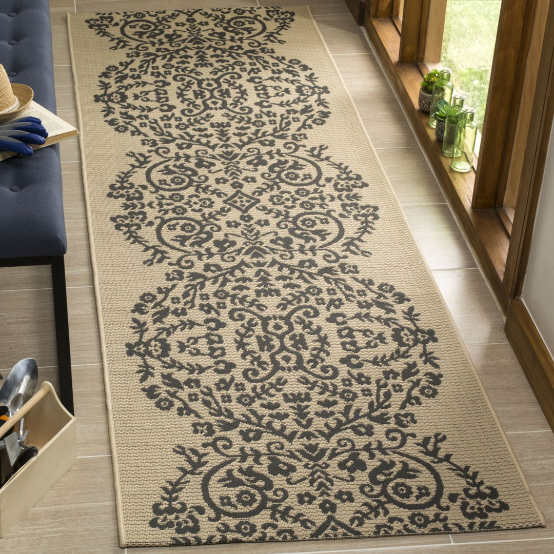 SAFAVIEH Martha Stewart MSR4256-236 Hickory Rug Image 2