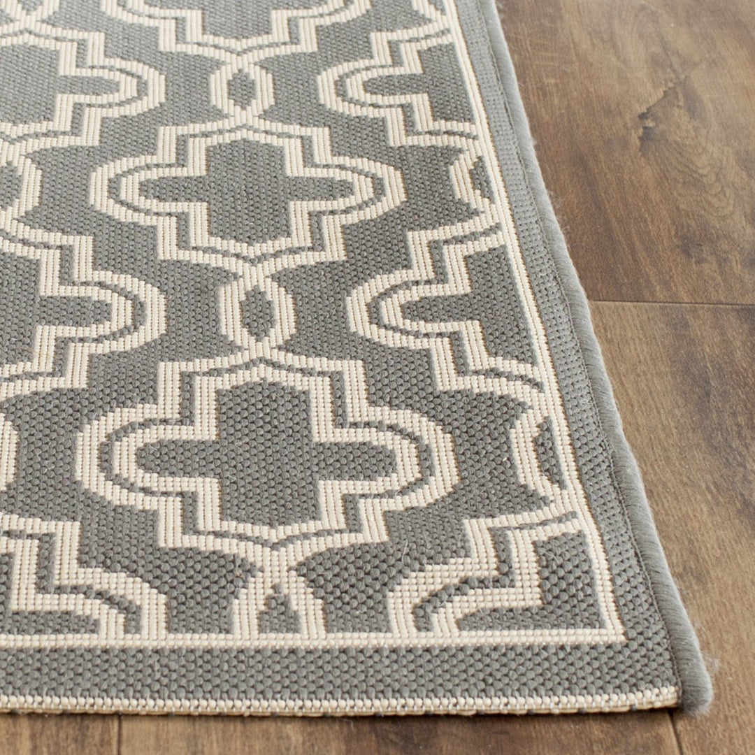 SAFAVIEH Martha Stewart MSR4274-246 Anthracite /Beige Rug Image 3