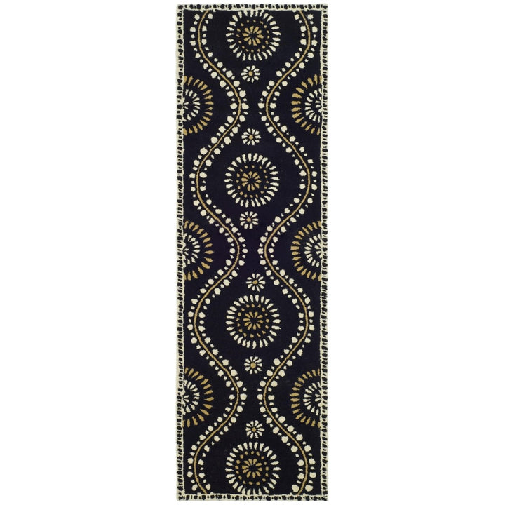 SAFAVIEH Martha Stewart MSR4532A Handmade Francesca Rug Image 4