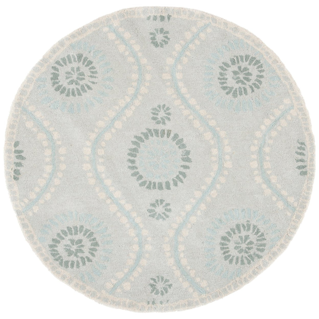 SAFAVIEH Martha Stewart MSR4532C Spring Melt Rug Image 4