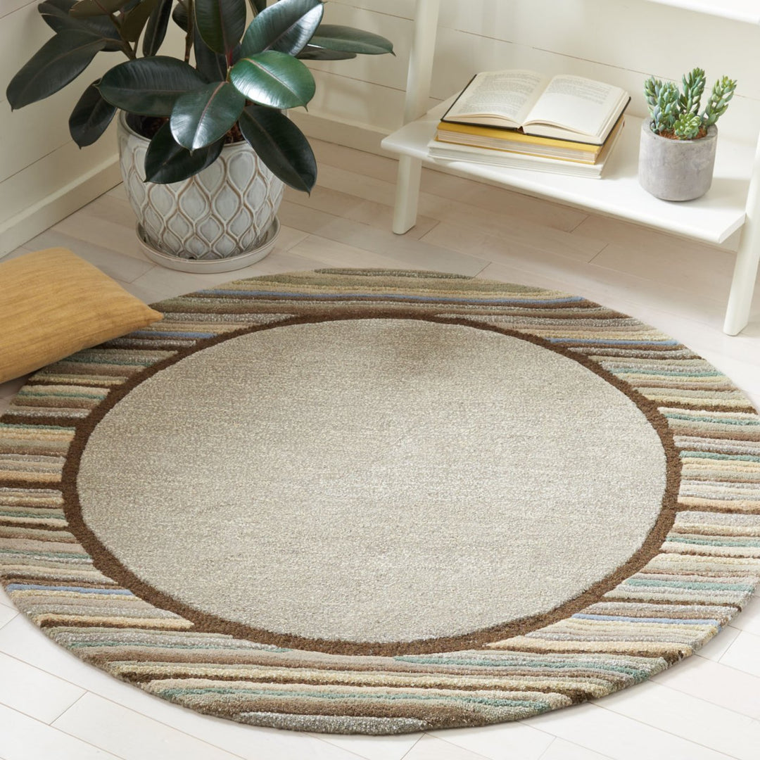 SAFAVIEH Martha Stewart MSR4715A Tadpole Green Rug Image 2