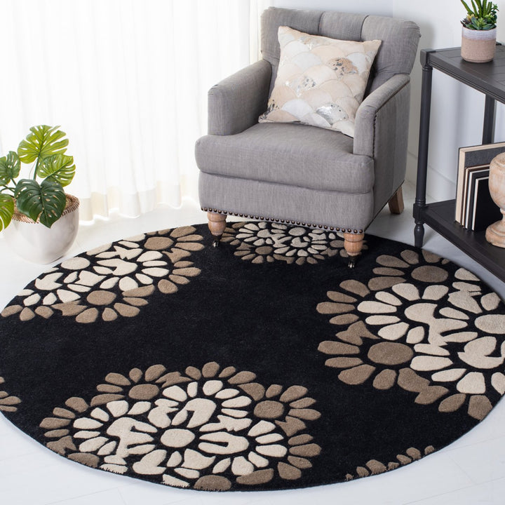 SAFAVIEH Martha Stewart MSR4730A Handmade Silhouette Rug Image 2