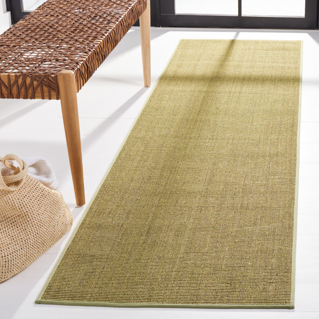 SAFAVIEH Martha Stewart Collection MSR9501Y Green Rug Image 2