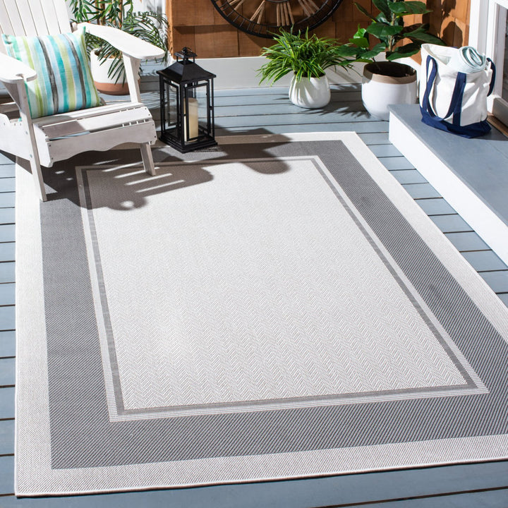 SAFAVIEH Martha Stewart Outdoor MSRO317F Ivory/ Grey Rug Image 1