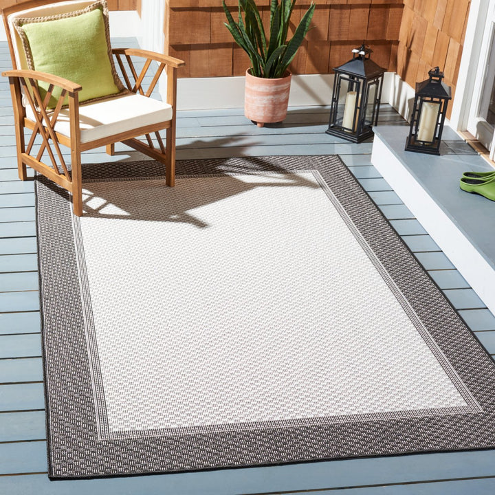 SAFAVIEH Martha Stewart Outdoor MSRO386H Ivory/ Charcoal Rug Image 1