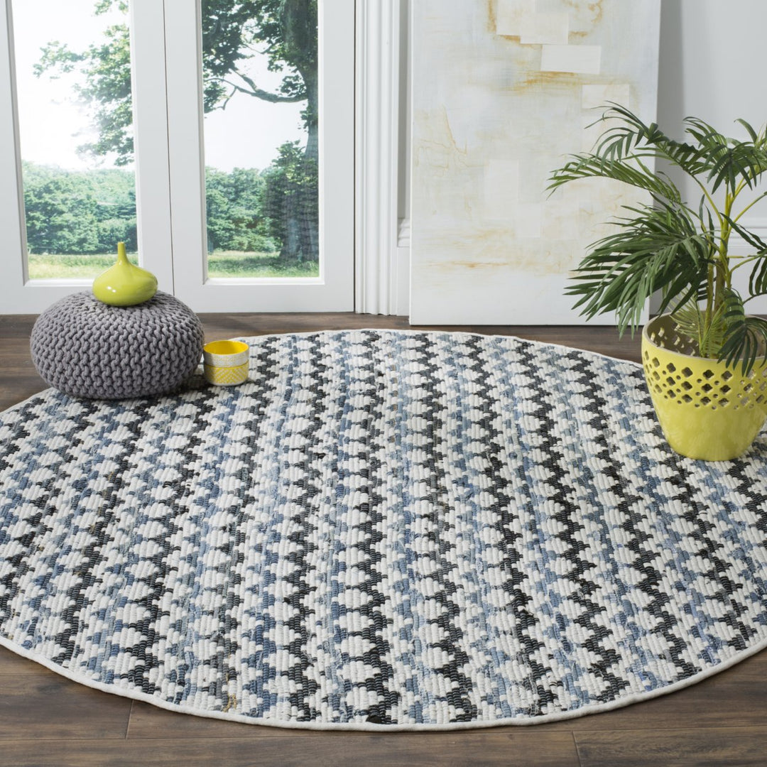 SAFAVIEH Montauk MTK120A Handwoven Ivory Blue /Black Rug Image 2