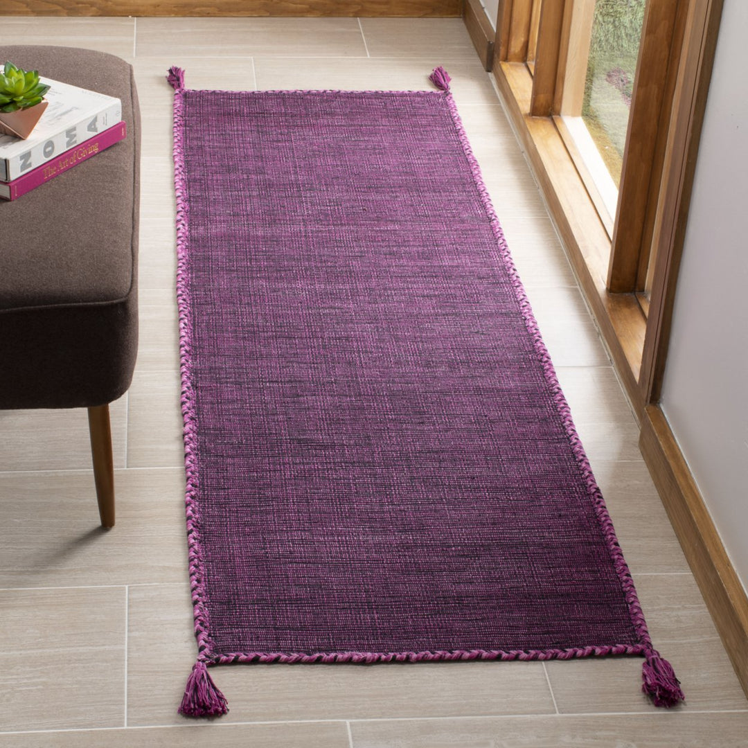 SAFAVIEH Montauk MTK150R Handwoven Purple / Black Rug Image 2