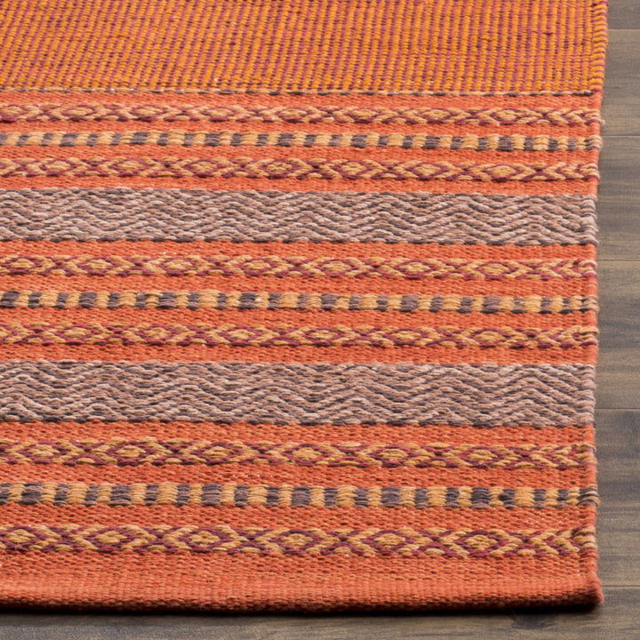 SAFAVIEH Montauk MTK214B Handwoven Orange / Red Rug Image 5