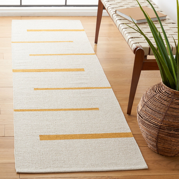 SAFAVIEH Montauk MTK311C Handwoven Ivory / Gold Rug Image 3