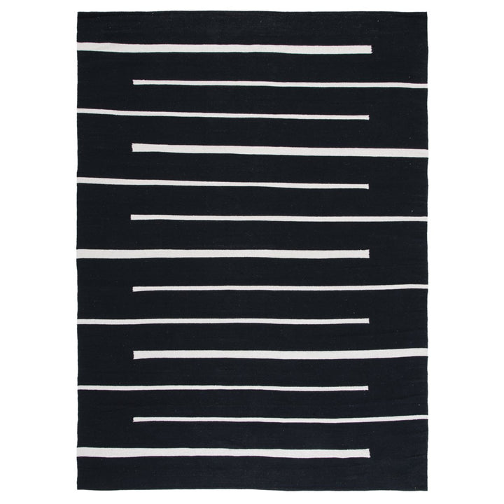 SAFAVIEH Montauk MTK311Z Handwoven Black / Ivory Rug Image 1