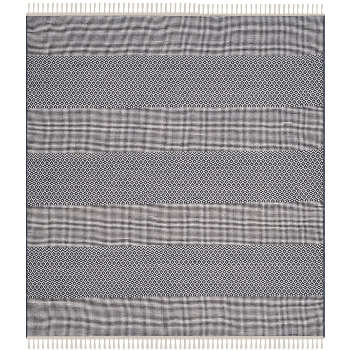 SAFAVIEH Montauk MTK330B Handwoven Ivory / Navy Rug Image 4