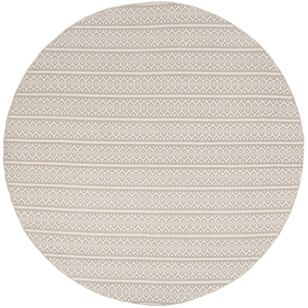 SAFAVIEH Montauk MTK341A Handwoven Ivory / Grey Rug Image 1