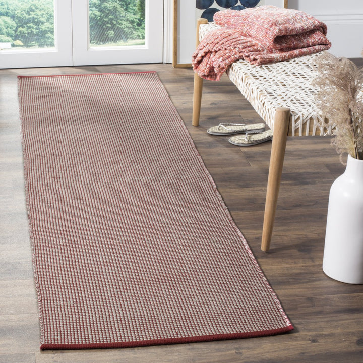 SAFAVIEH Montauk MTK345C Handwoven Ivory / Red Rug Image 3