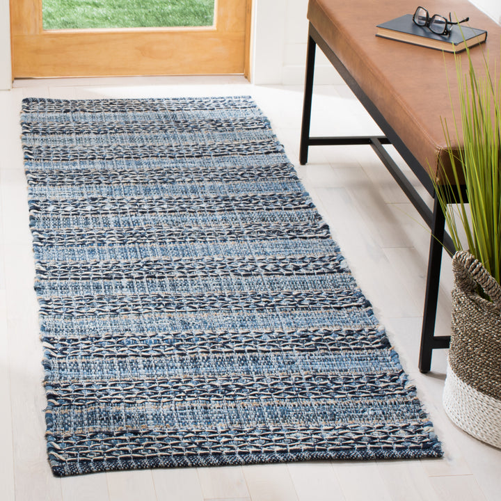 SAFAVIEH Montauk Collection MTK418L Handwoven Blue Rug Image 2