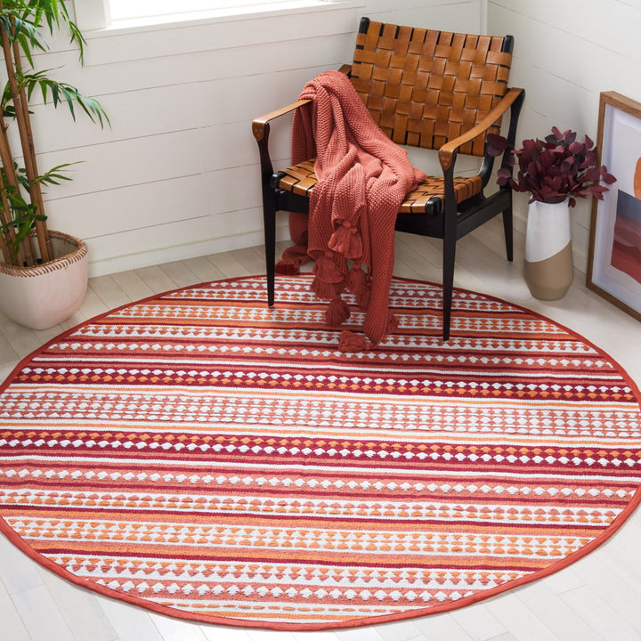 SAFAVIEH Montauk MTK451P Handwoven Orange / Ivory Rug Image 2