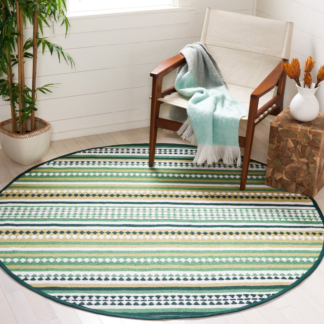 SAFAVIEH Montauk MTK451Y Handwoven Green / Ivory Rug Image 2