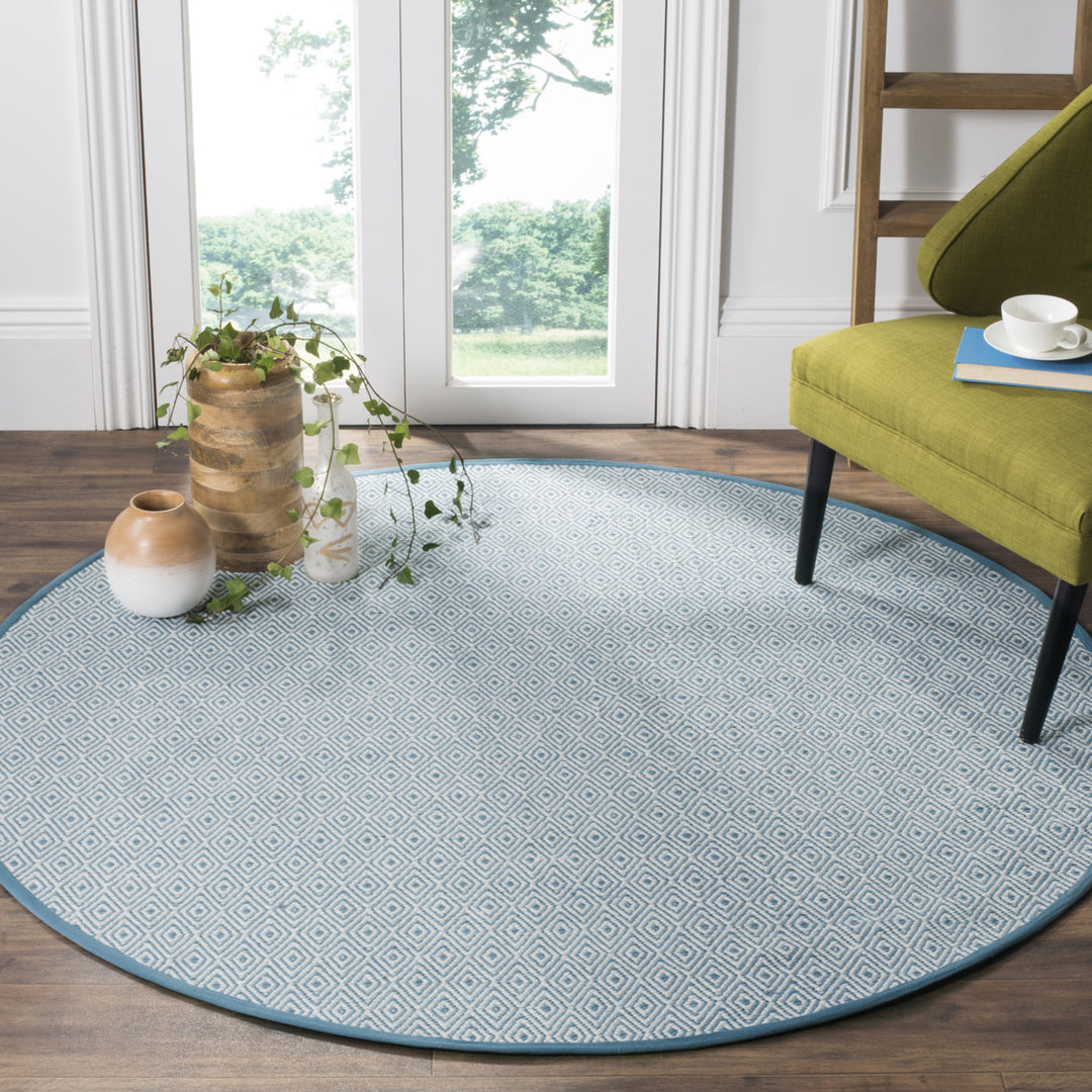 SAFAVIEH Montauk MTK515D Handwoven Ivory /Light Blue Rug Image 2