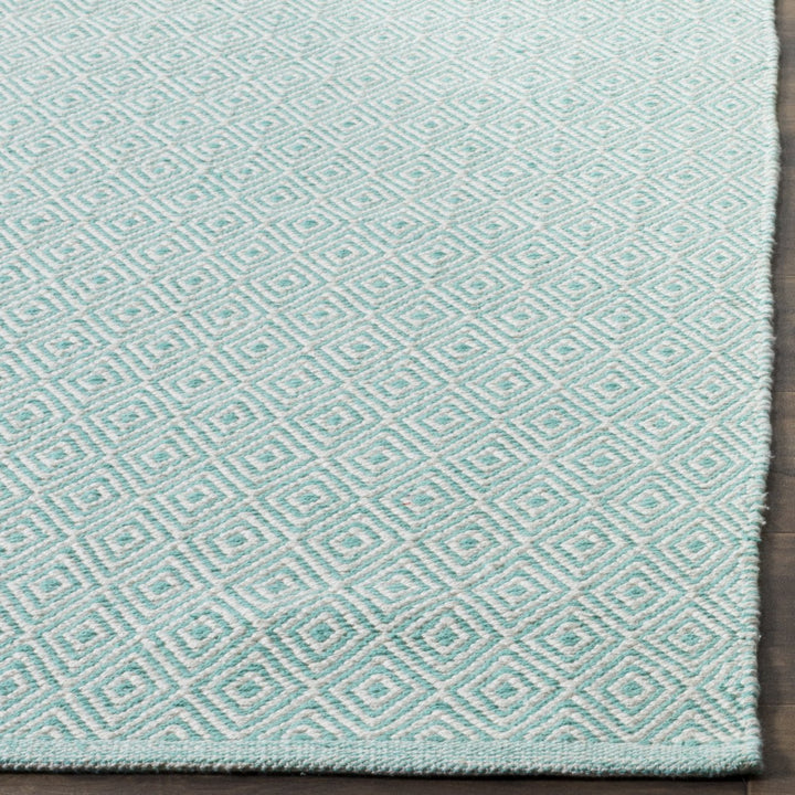 SAFAVIEH Montauk MTK515A Handwoven Ivory / Aqua Rug Image 7