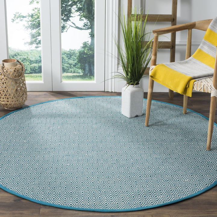 SAFAVIEH Montauk MTK515B Handwoven Ivory / Turquoise Rug Image 8