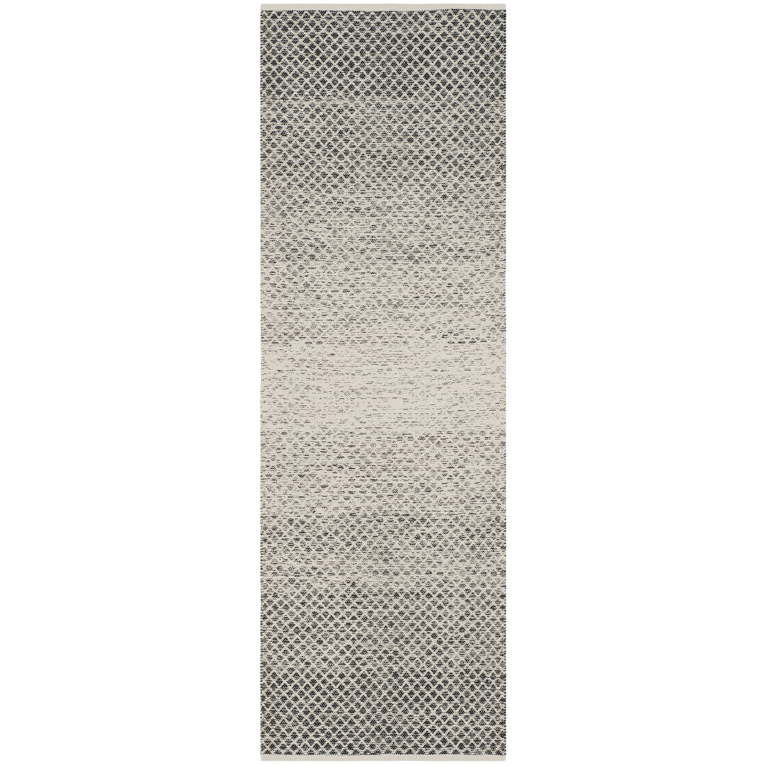 SAFAVIEH Montauk MTK601A Handwoven Black / Ivory Rug Image 3