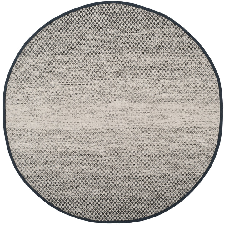 SAFAVIEH Montauk MTK601A Handwoven Black / Ivory Rug Image 8