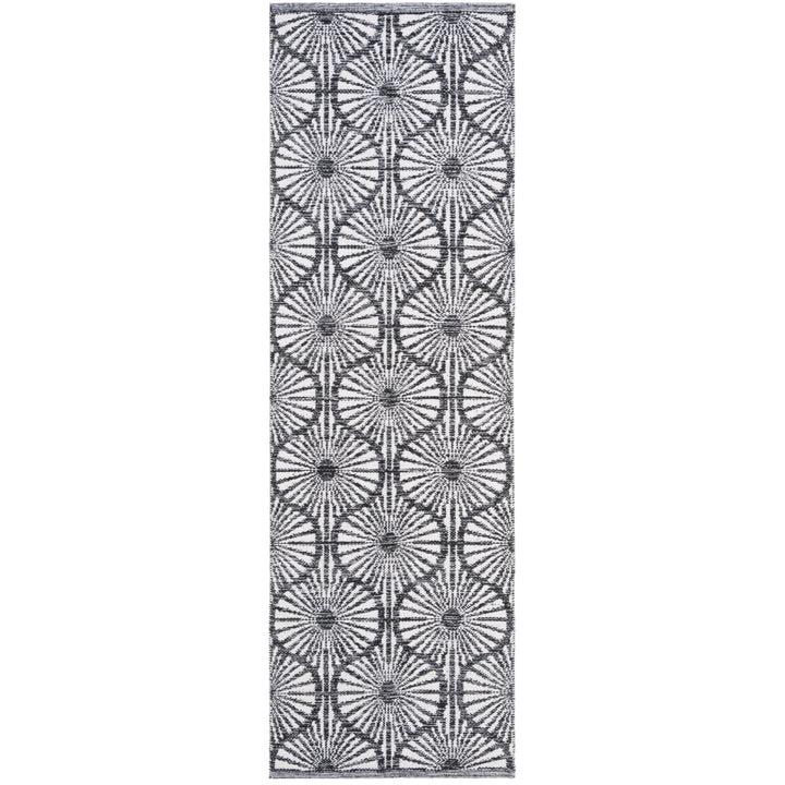 SAFAVIEH Montauk MTK606A Handwoven Black / Ivory Rug Image 3