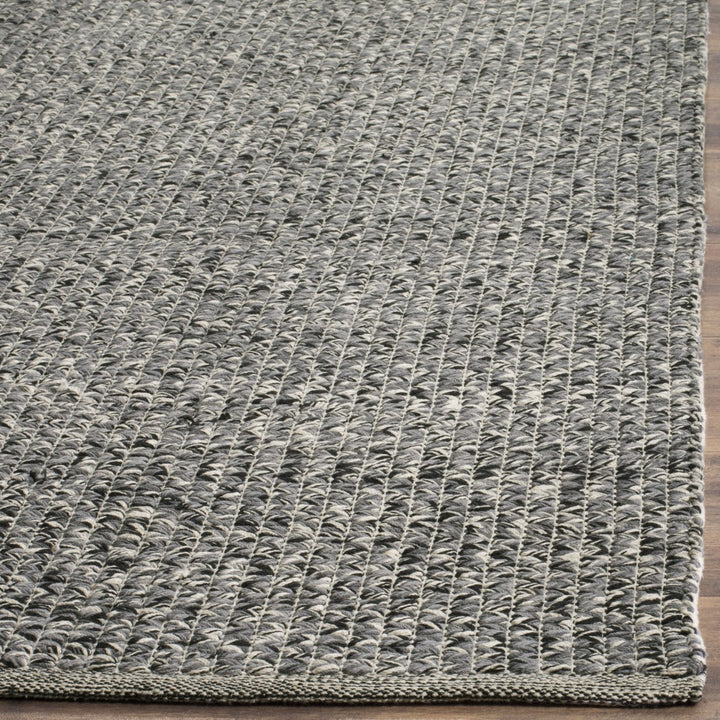 SAFAVIEH Montauk MTK602G Handwoven Grey / Multi Rug Image 7