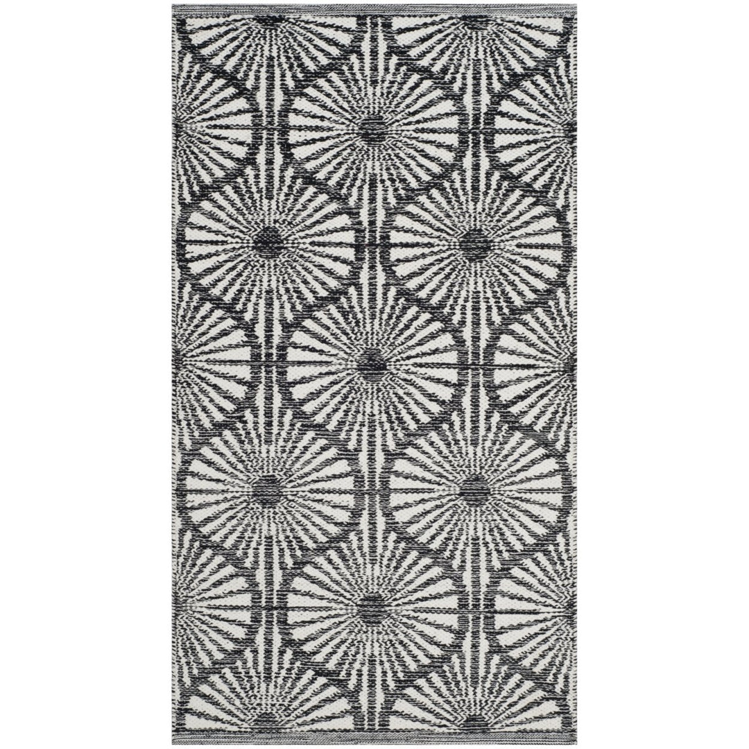 SAFAVIEH Montauk MTK606A Handwoven Black / Ivory Rug Image 5