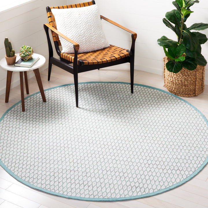 SAFAVIEH Montauk MTK608G Light Green / Ivory Rug Image 2